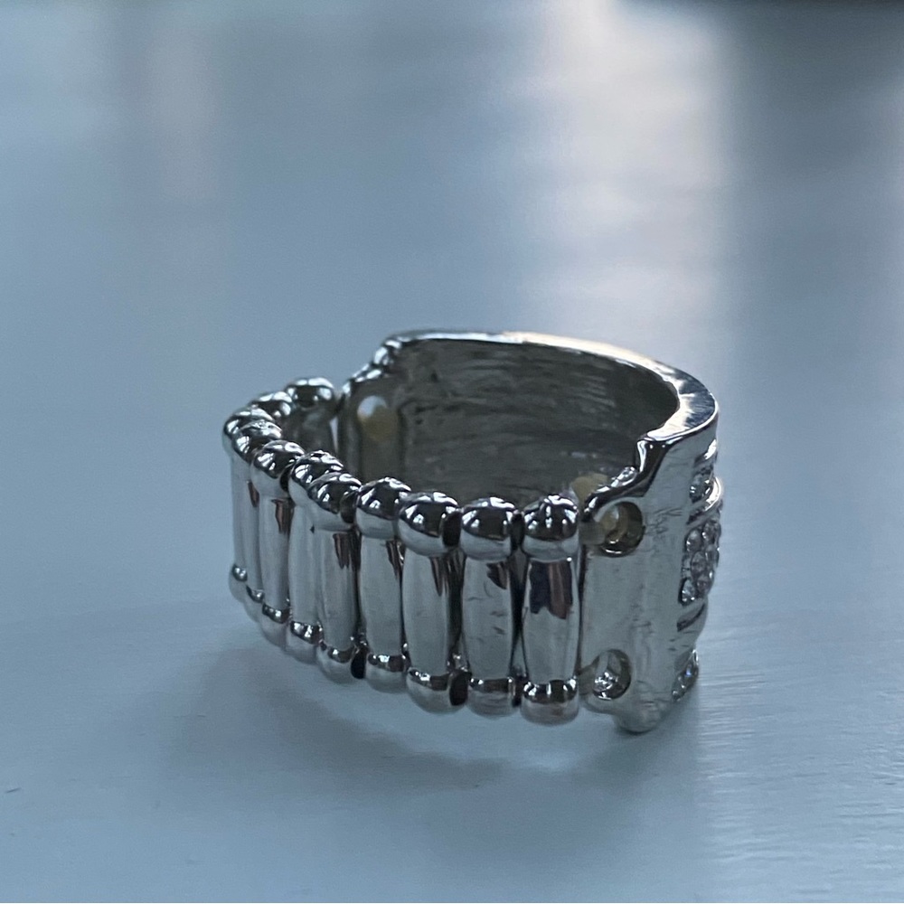 Rhinestone Ring - Picture 4 of 10